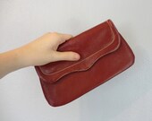 Vintage PAMELA Clutch / 1960s Handbag / Red Leather Clutch