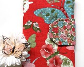 KIndle Cover Ereader Case in Flutter and Flowers, Ready to Ship