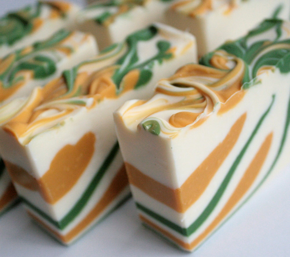 Kakadu Soap - Handmade Cold Process - Lemon Myrtle, Eucalyptus and Tea Tree