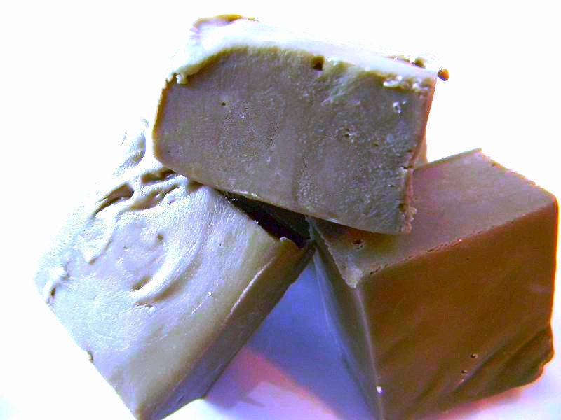 Julie's Fudge - DR. PEPPER - 6 Pieces (1/2lb)
