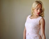 1950s Eyelet Sheath dress, size extra small (0/2)