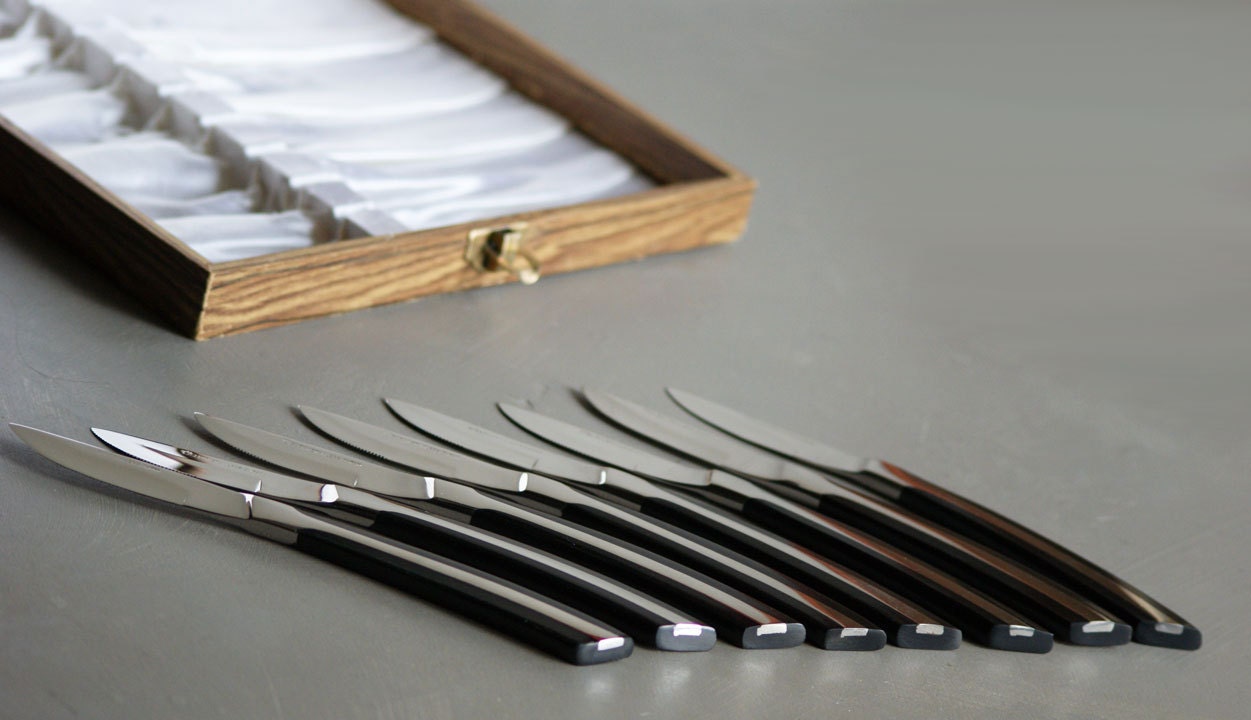 Mid Century Knives in Box by Weldan