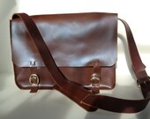 Bagley Executive Courier (With Internal Divider) Chestnut