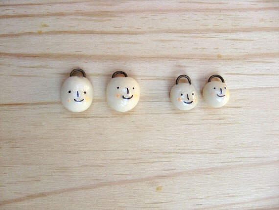 Pea. One-of-a-kind Handmade Porcelain Pendant.