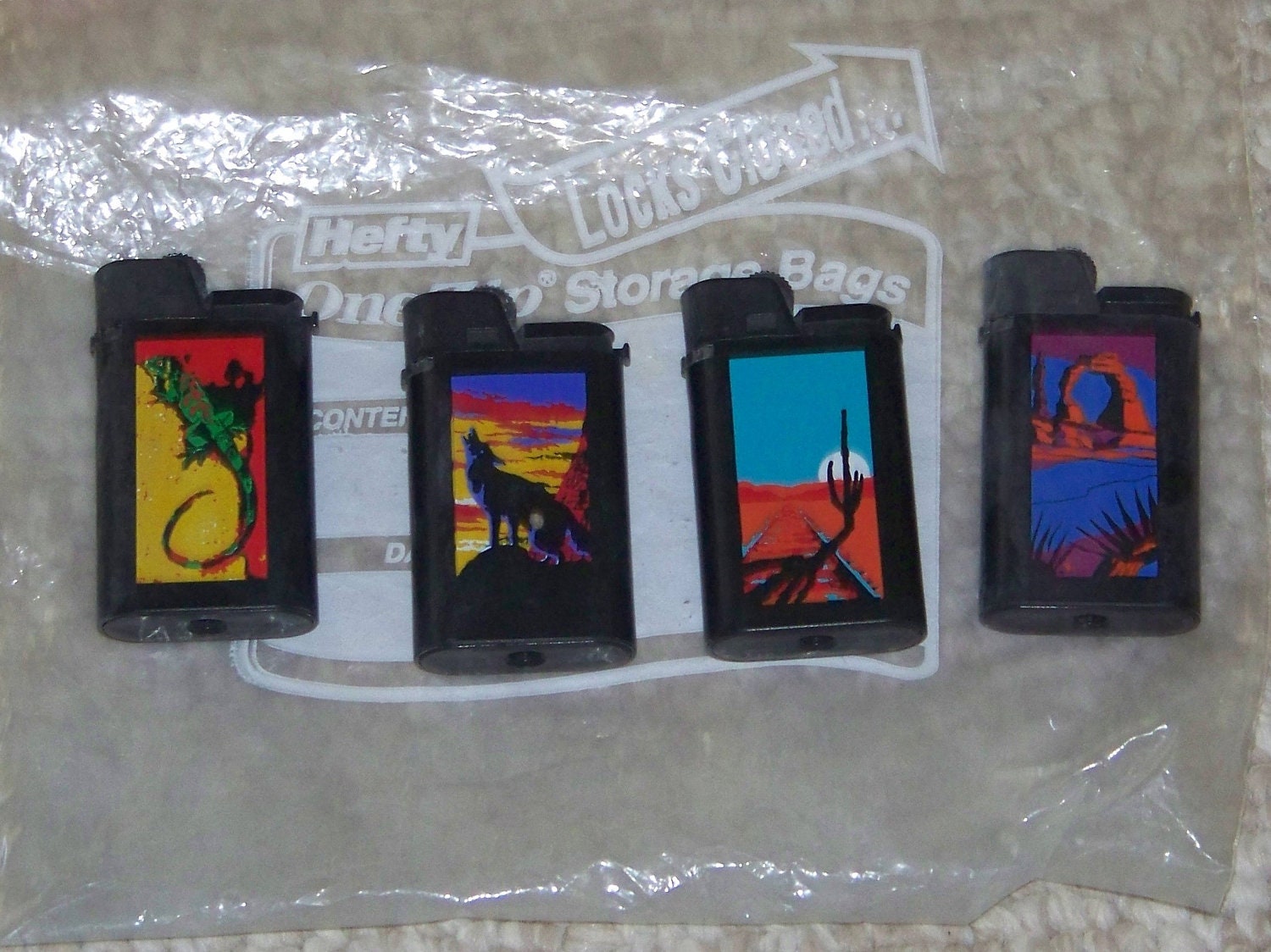 Marlboro Unlimited Cigarette Lighters