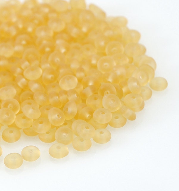 Yellow Topaz Czech Glass Washer Flat Round 4mm Bead  - 50  (ST159-50)