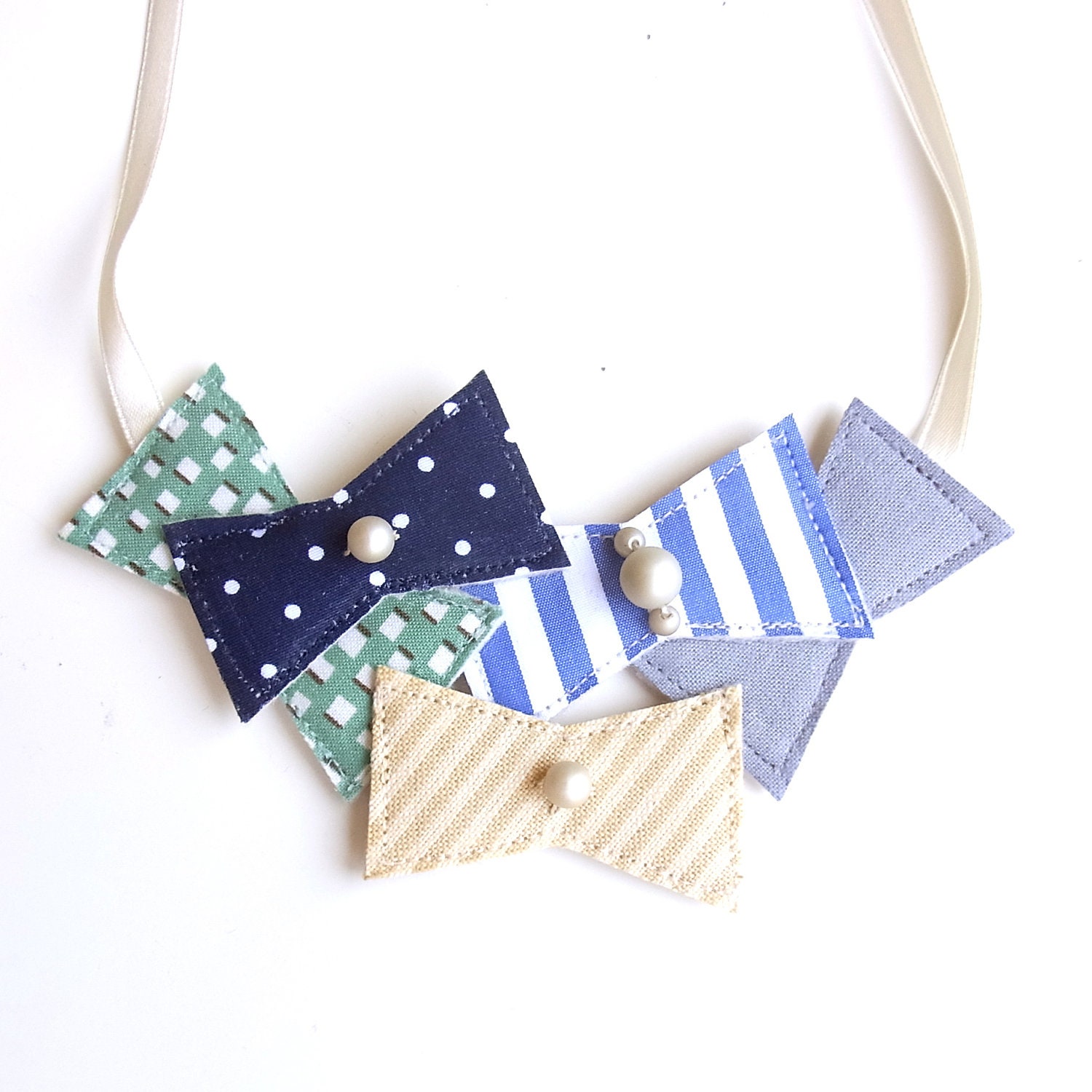 Kid Friendly - Nuno Bow Party Necklace