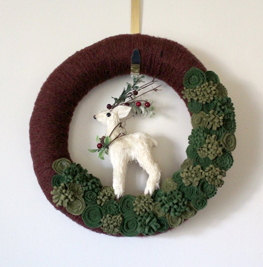 Deer Wreath, Winter Wreath, Woodland Wreath, Yarn and Felt Wreath, 14 inch size - MADE TO ORDER