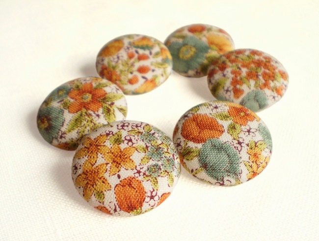 Fabric Buttons - Flowers Of Autumn - 6 Medium Orange, Yellow, Brown and Beige Floral Fabric Covered Buttons