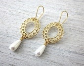Jessica Dangling Earrings in Gold, Wedding Earrings, Bridal Pearl Earrings