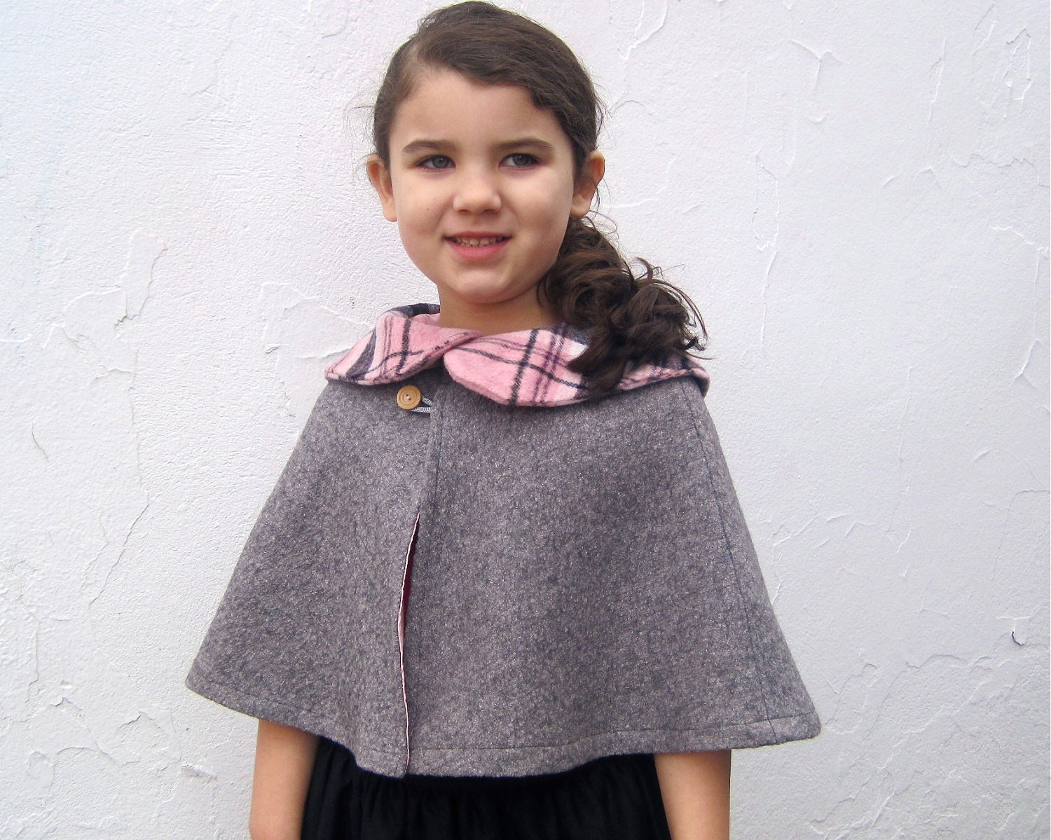 Girls Cape in Pink and Gray - Boiled Wool Shrug Capelet with Peter Pan Collar Size 3T to 5T - Fall Winter Kids Fashion