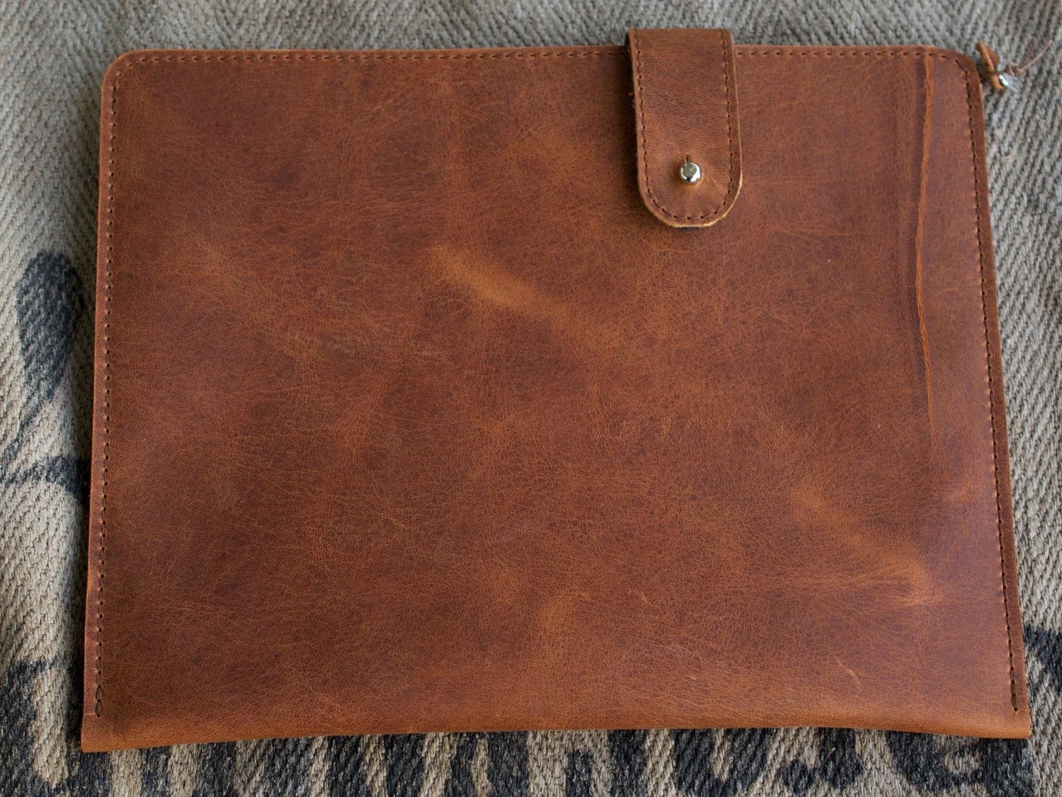 ACER Iconia Organic Leather Sleeve / Case - RUM DIARY