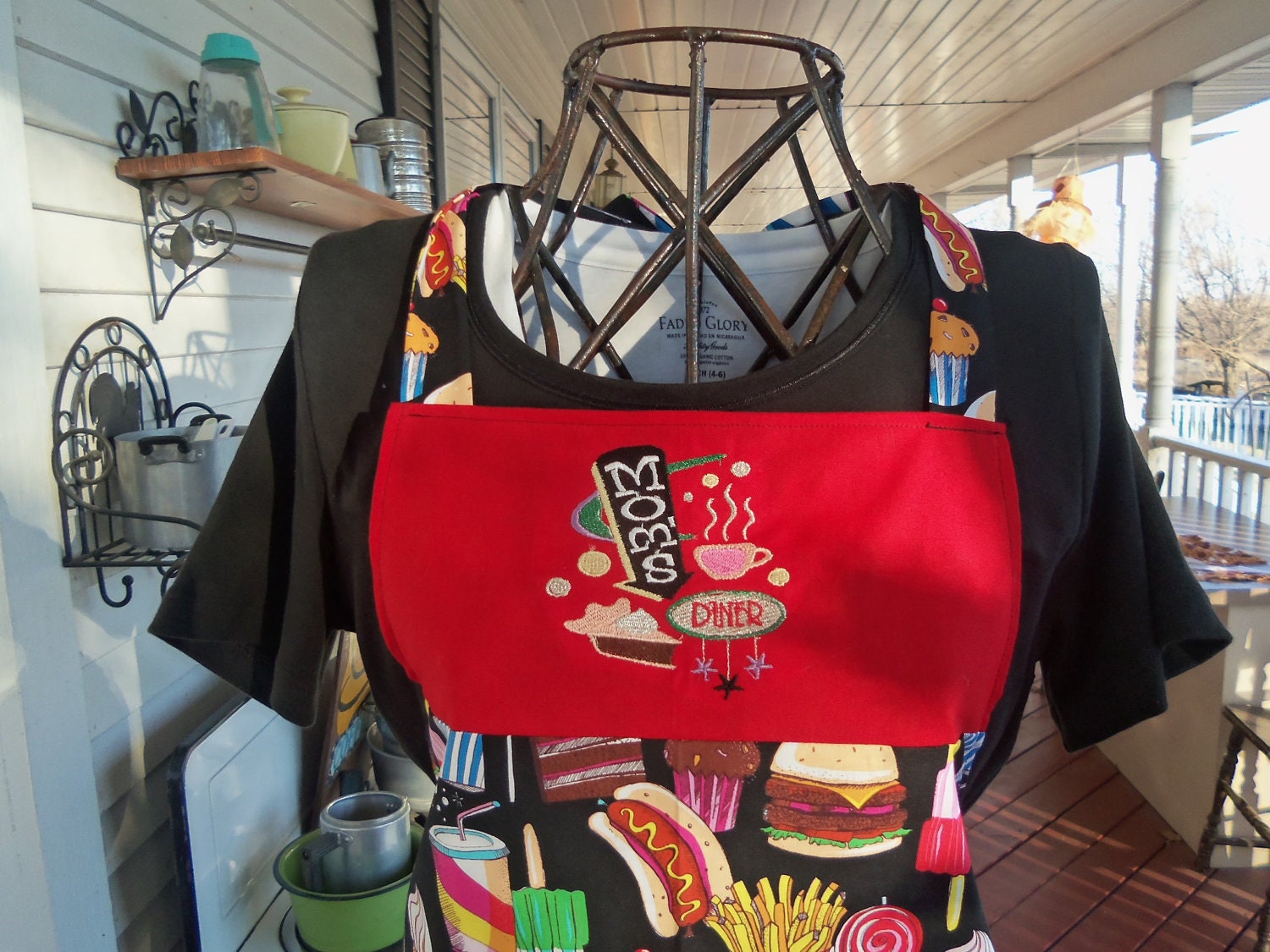 Mom's Diner Ruffle Apron