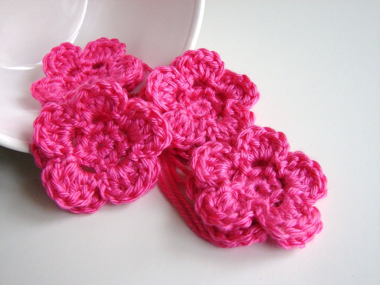 Honeysuckle Pink Crochet Flower Appliques - Set of 4 - Embellishments Supplies Adornment Floral DIY Craft Project - MADE to ORDER