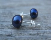 sapphire blue pearl earrings. sterling silver earings. birthstone jewelry. splurge. - Splurge
