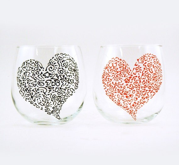Valentine glasses - Set of 2 hand painted red wine stemless glasses - Lacy heart