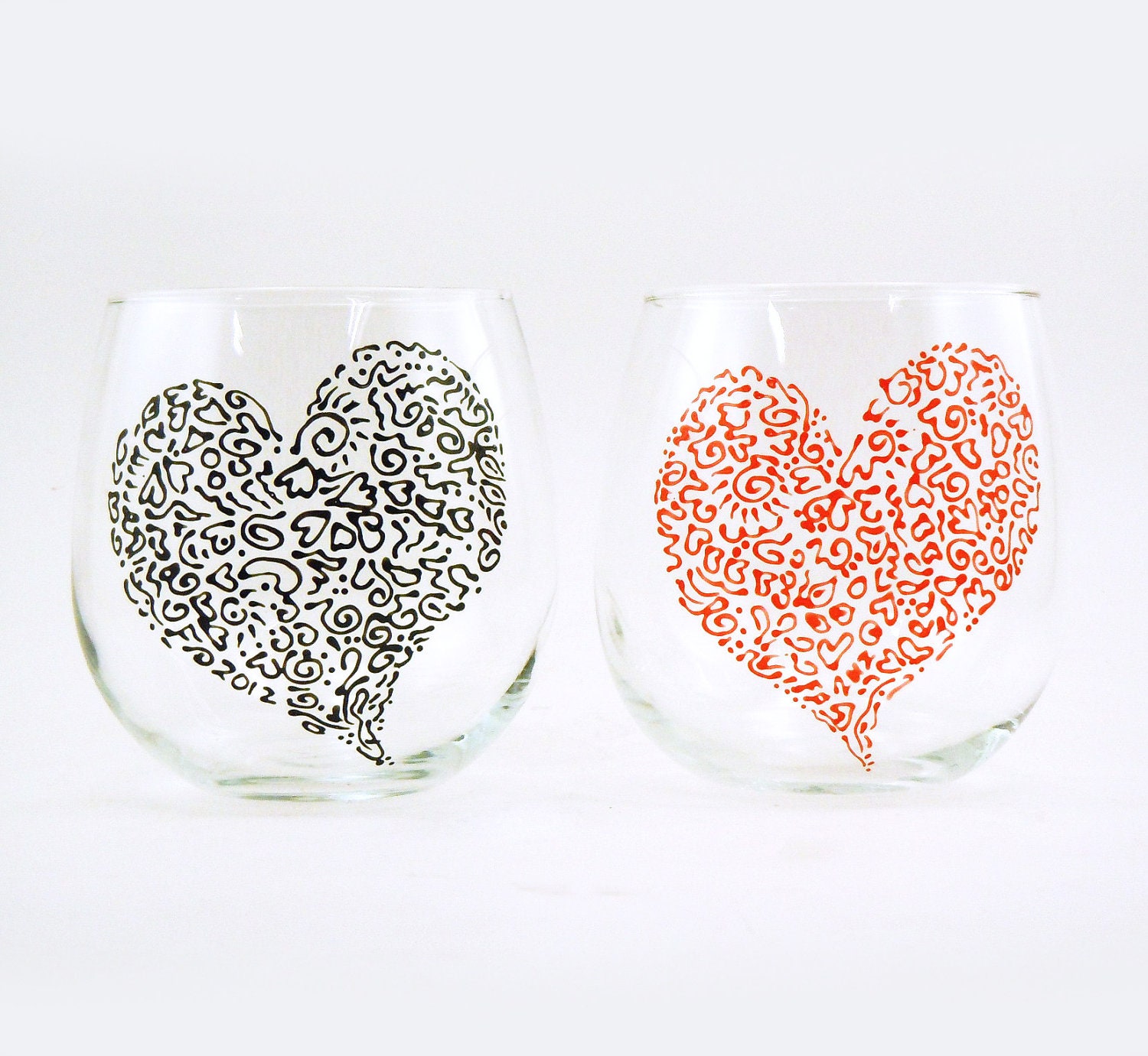 Valentine glasses - Set of 2 hand painted red wine stemless glasses - Lacy heart