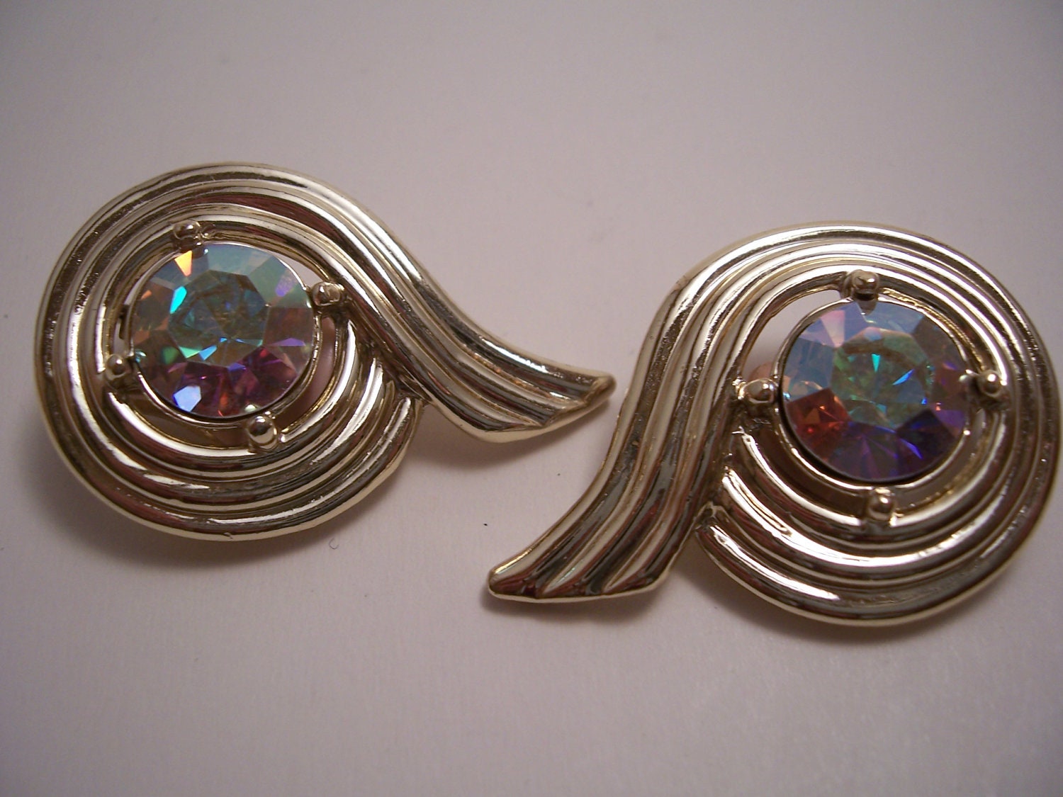 Vintage Pat Pending Sarah Coventry AB Aurora Borealis Rhinestone Earrings