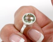 Green Amethyst Ring in Sterling Silver Round Bezel, Mint Green Prasiolite