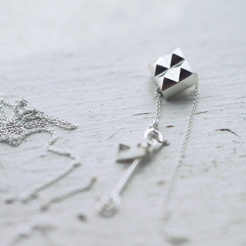 Spiky two-face cube solid silver necklace