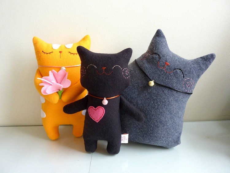 RESERVED LISTING FOR Inacloud - Plush Cats