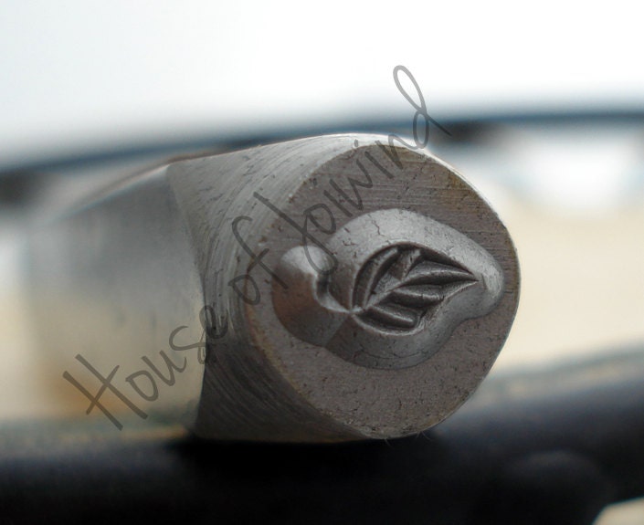 LEAF Fall Autumn   - Metal Design Stamp Punch 6x4mm Impression