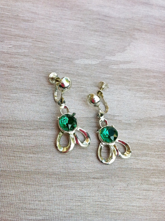 Vintage Silver Tone Metal Dangle Earrings with Green Rhinestones