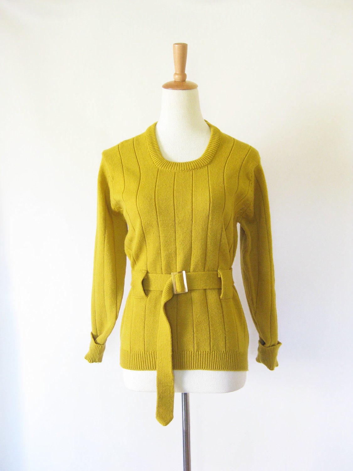 Vintage GOLDENROD Sweater Womens MAD MEN Belted Pull Over Small Medium S M Indie Hipster Mod Ladies Green