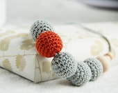 Pumpkin grey - nursing necklace breastfeeding teething toy statement jewelry strand necklace - rusteam ohtteam- pumpkin orange white grey