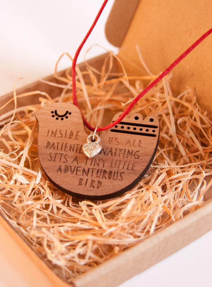 THE ADVENTUROUS BIRD - Wooden Necklace with Silver Detail