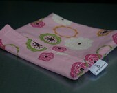 Reusable eco friendly washable Sandwich Bag - flowers, circles on pink
