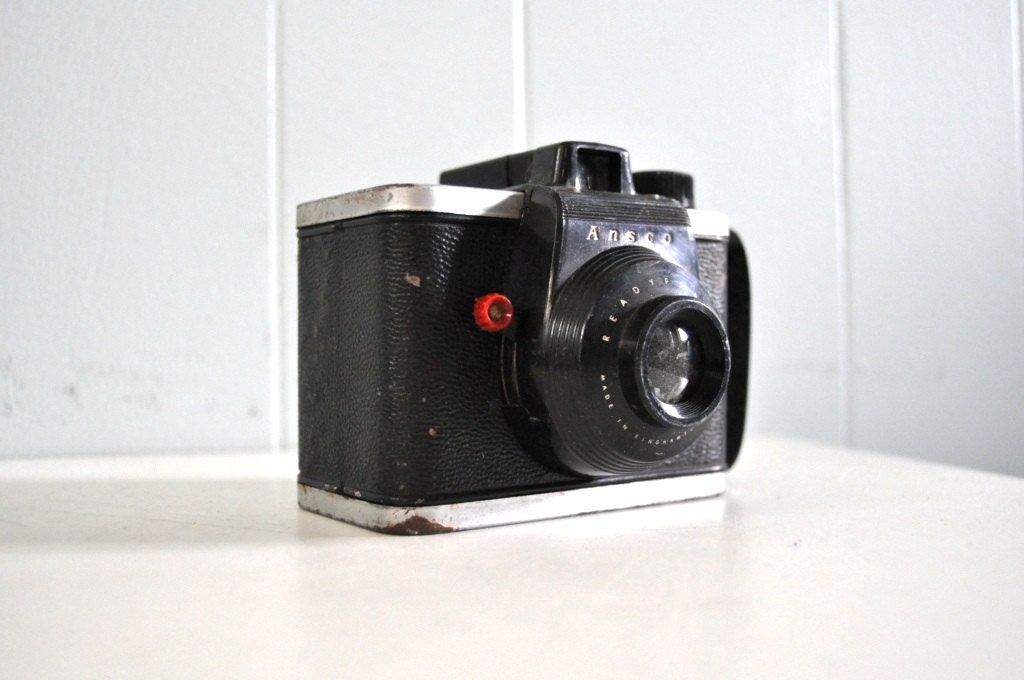 50s Vintage Camera Ansco Readyflash bakelite plastic box cam Super Cute Simple Design