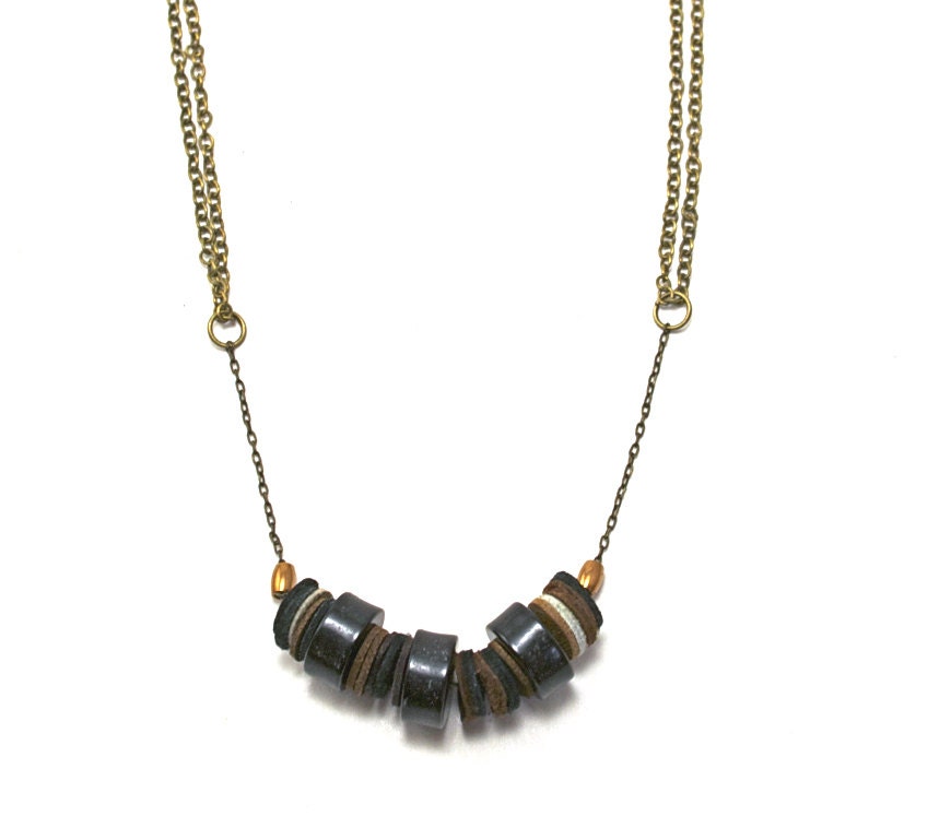 dark fawn necklace