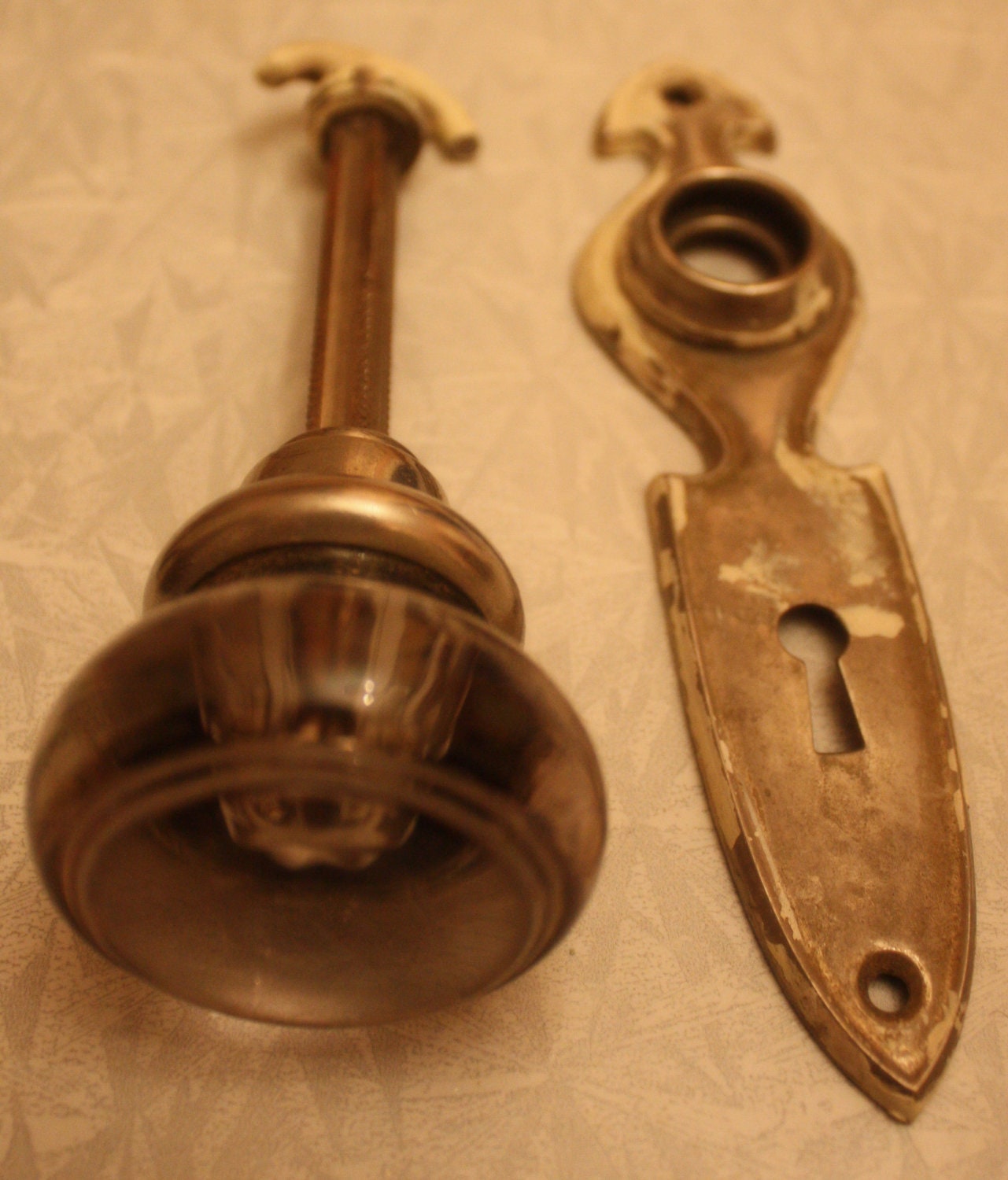 Antique Glass doorknob set
