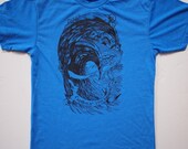 Wave screenprint on ringspun cotton 50/50 tee in Unisex MEDIUM