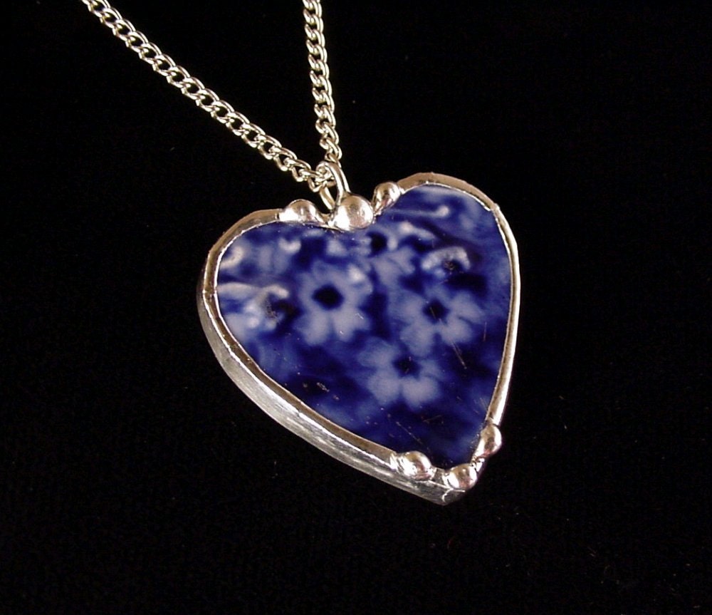 Broken china necklace heart pendant Antique flow blue daisy floral broken china jewelry 100 year old china