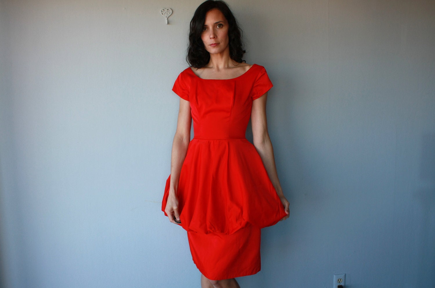 50s dress / 50s party dress /1950s cocktail dress / peplum waist dress / red dress  - size small
