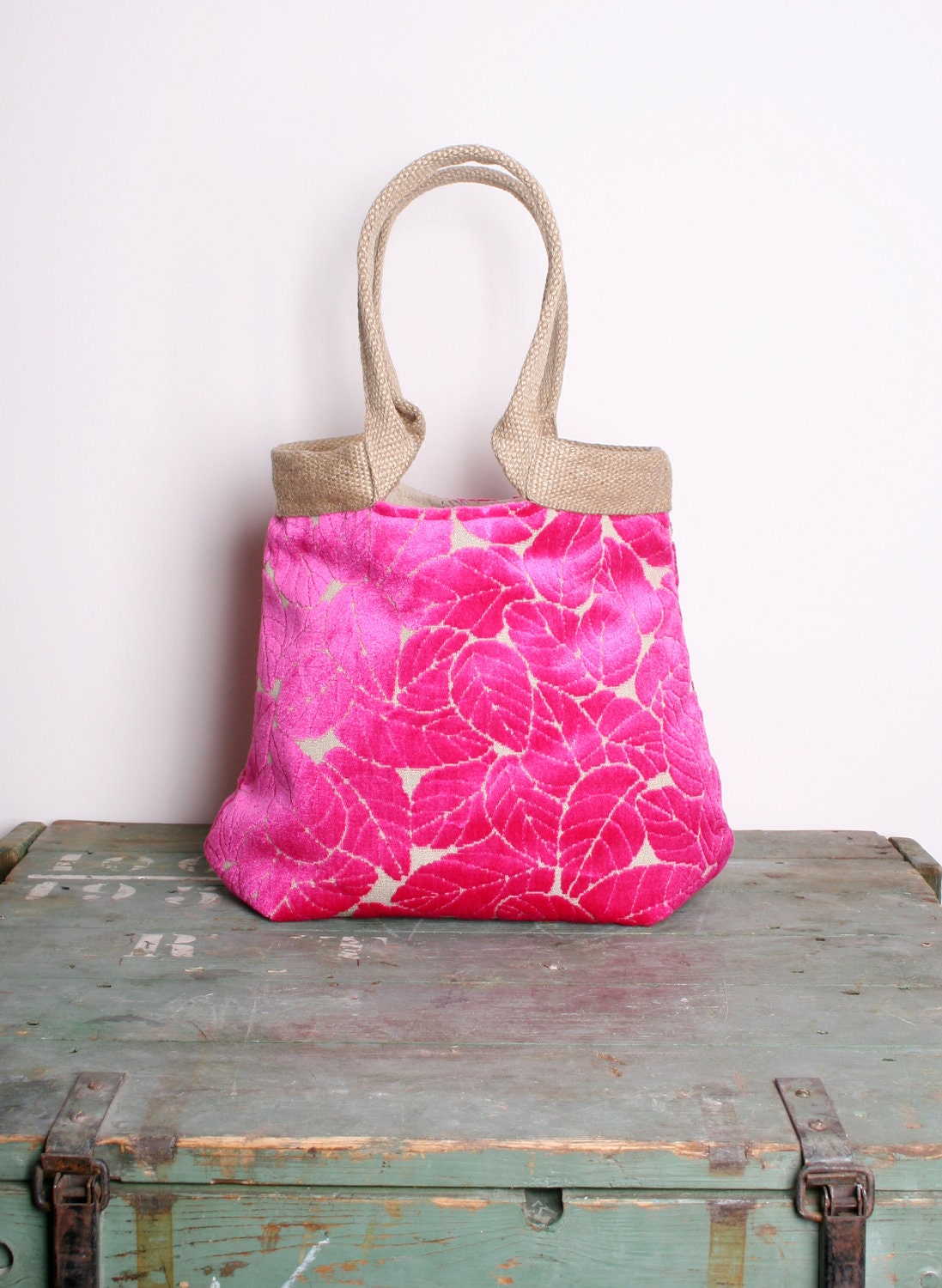Shoulderbag / handbag / purse // Neon pink tapestry handbag with burlap soft chenille