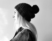 Womens Hand Knitted Pom Pom Beret- Black