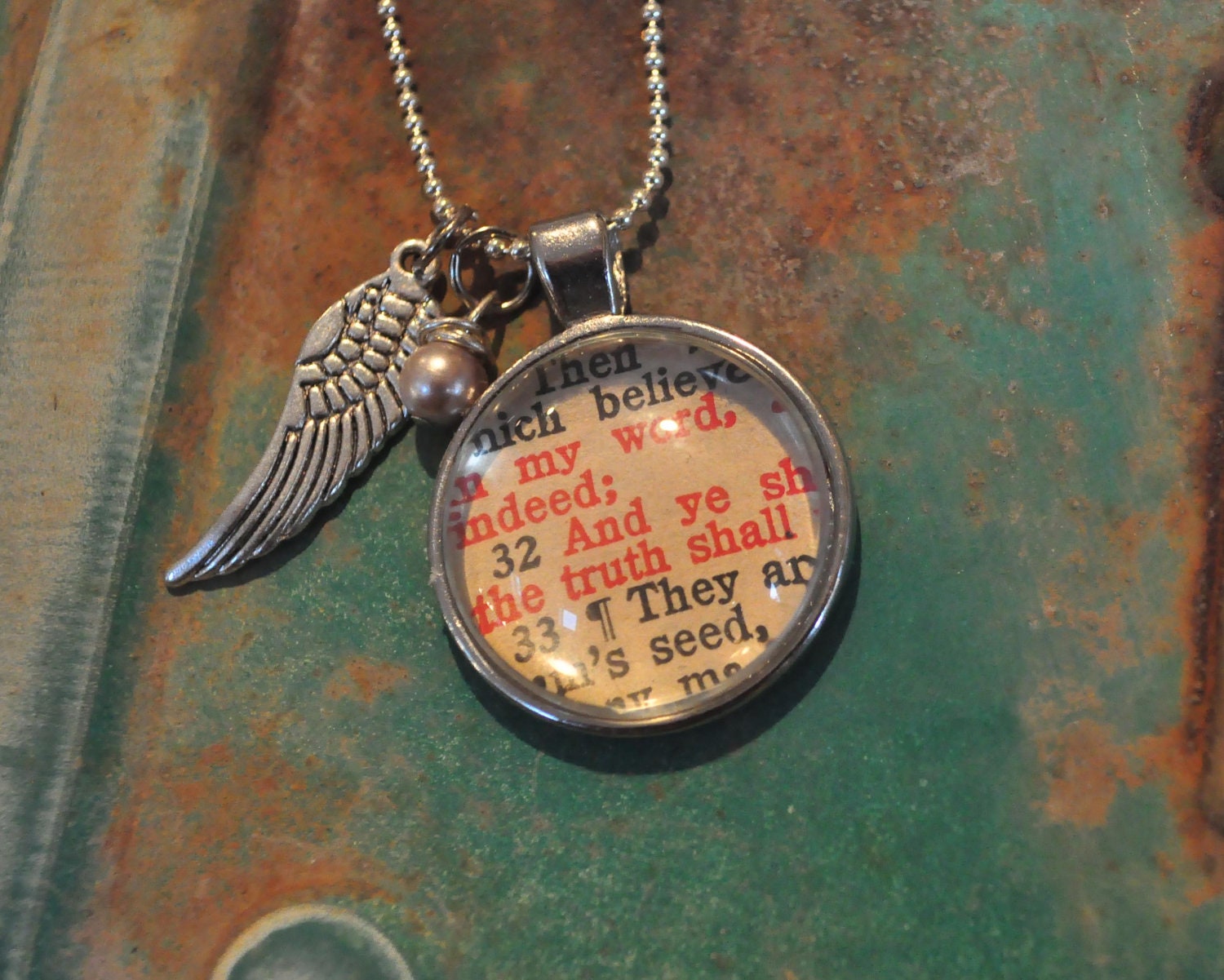 Vintage Bible Verse Pendant Necklace John 8 32