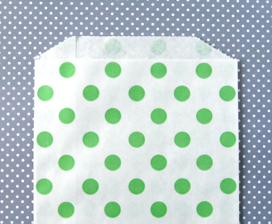 Green Polka Dot Goody Bags / Favor Bags / Treat Bags (20) - 5 x 7.5 inches Il_570xn