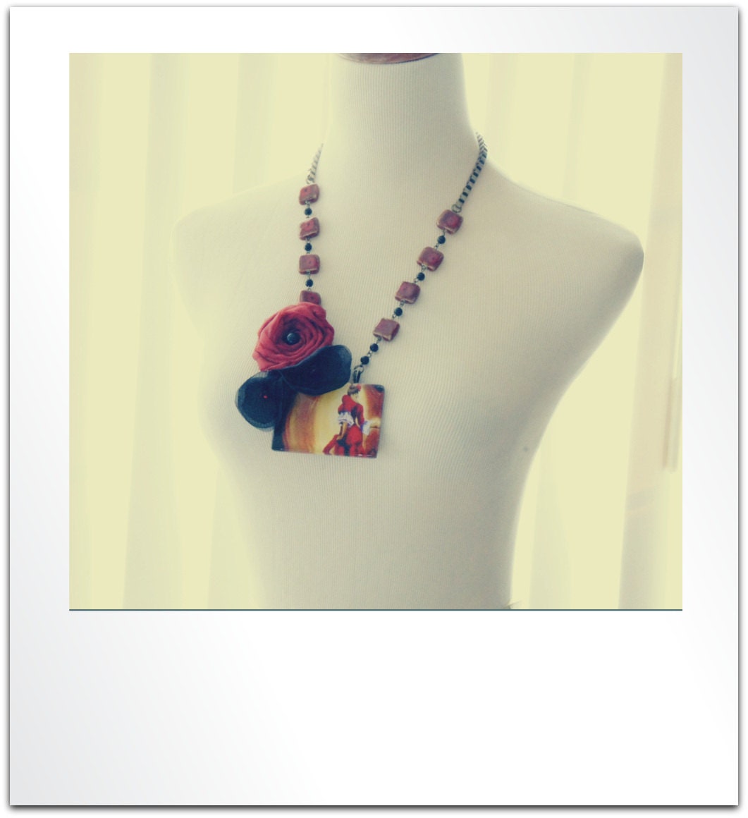 Flamenca Dancer Necklace