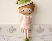 Evie the Elf pdf Pattern