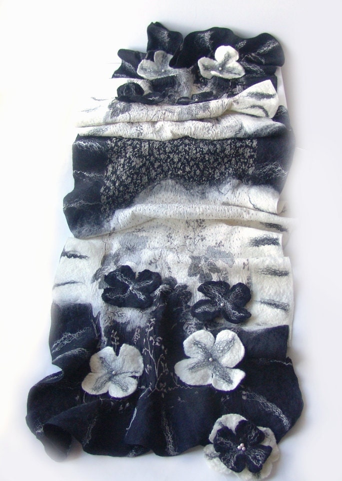 Nuno Felted scarf ruffle Black White flower stole