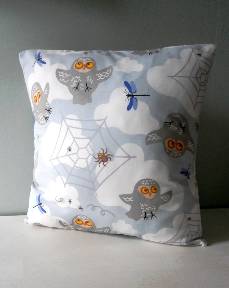 Owl Spider Cloud Pillow / Cushion cover
