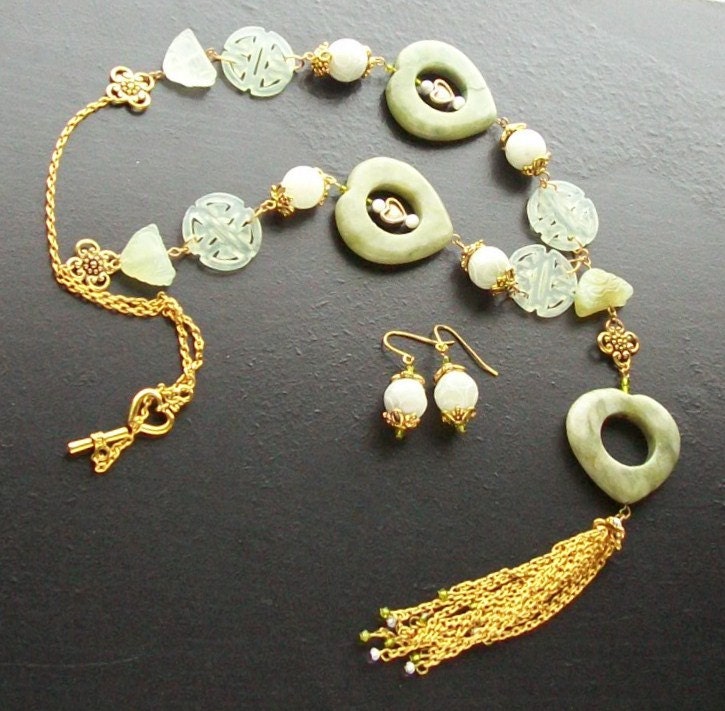 Pale Green Jade Heart Necklace Set with Double Happiness Coins-Madame Wong-Pale Green, Peridot on Gold