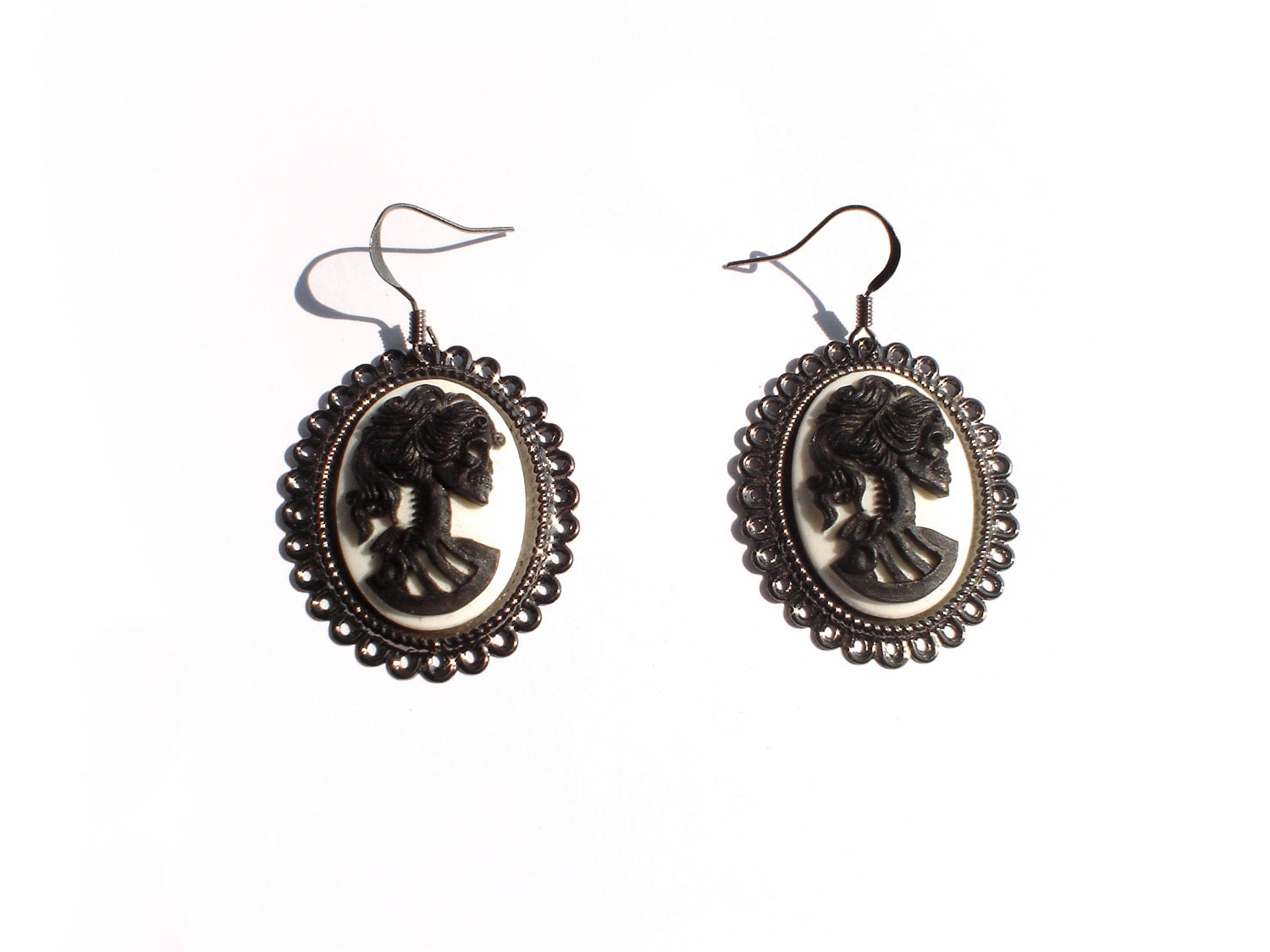Lolita Cameo Earrings