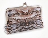 Woodgrain clutch