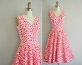 1950s dress / vintage 50s cotton dress / 50s peachy pink floral full skirt dress