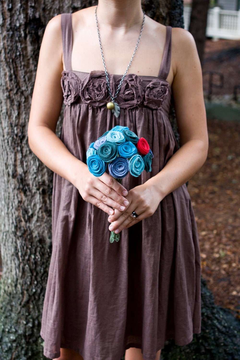 Made to Order, Custom Felt Flower Bouquet - The Candace Bouquet - Alternative to fresh flowers - Teal and Red -